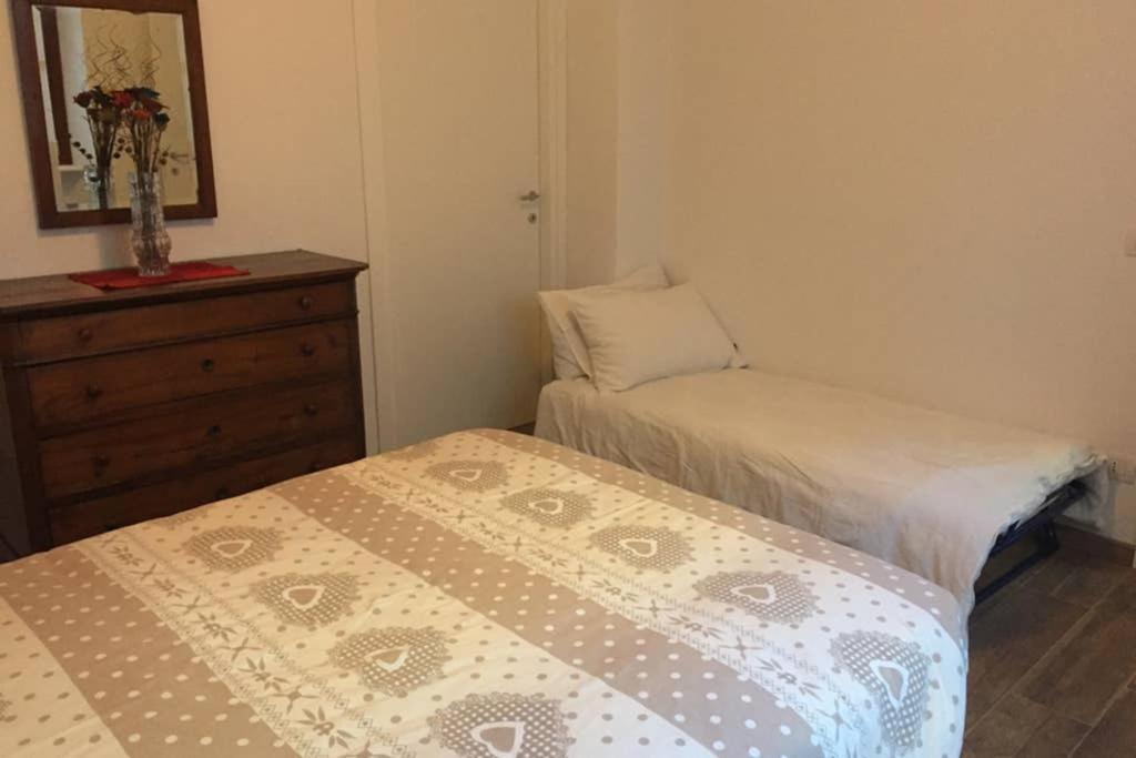 Aubert 64 Apartment Aosta Luaran gambar